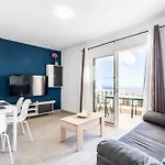 Menores Sea View 公寓式酒店 阿德耶