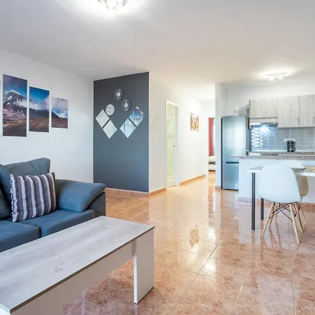 Aparthotel Menores Sea View