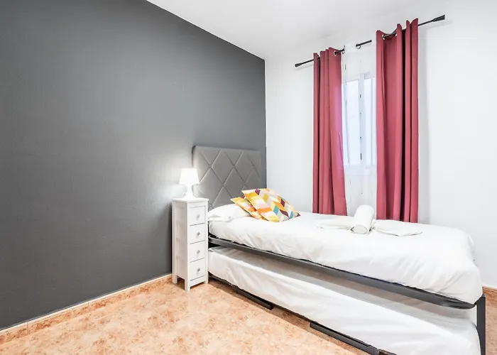 Menores Sea View Aparthotel