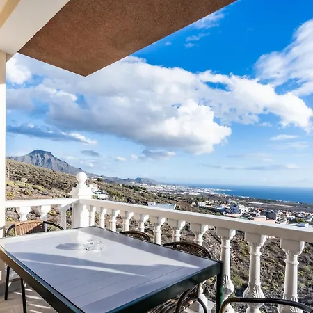 מלון דירות Menores Sea View *