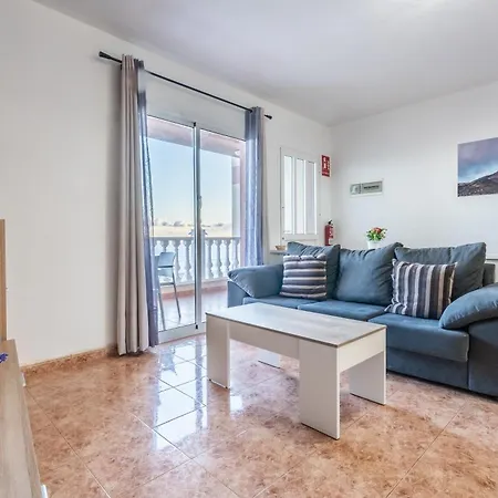Menores Sea View Aparthotel 3*