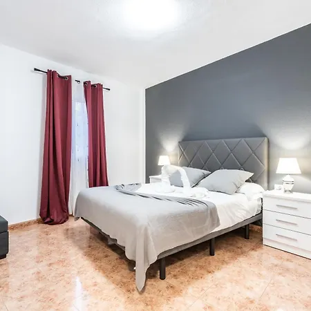 Aparthotel Menores Sea View Costa Adeje (Tenerife)