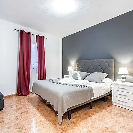 Menores Sea View Апарт-отель