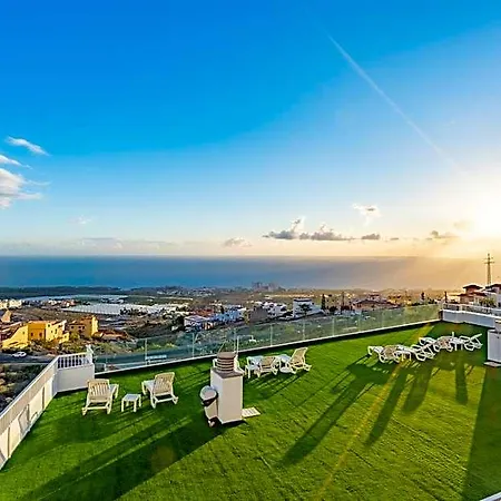 Menores Sea View 3* Costa Adeje (Tenerife)