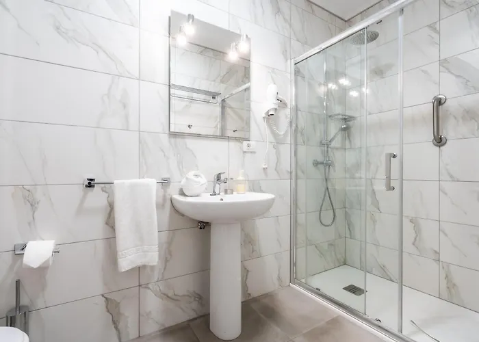 Apartmanhotel Menores Sea View 3*