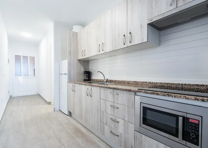 Menores Sea View Apartmanhotel